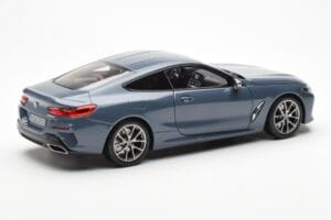 BMW 850i G15 Barcelona Blue Metallic Norev 1:18 80432450995 Metal - imaginea 3 din 8
