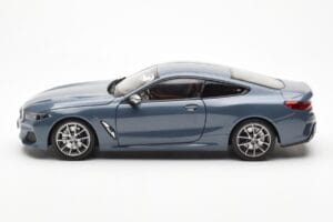 BMW 850i G15 Barcelona Blue Metallic Norev 1:18 80432450995 Metal - imaginea 4 din 8