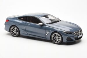 BMW 850i G15 Barcelona Blue Metallic Norev 1:18 80432450995 Metal - imaginea 6 din 8