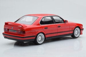 BMW Alpina B10 E34 Biturbo Roșu Otto 1:18 OT648 Rășină - imaginea 2 din 6