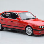 BMW Alpina B10 E34 Biturbo Roșu Otto 1:18 - image 4 of 6