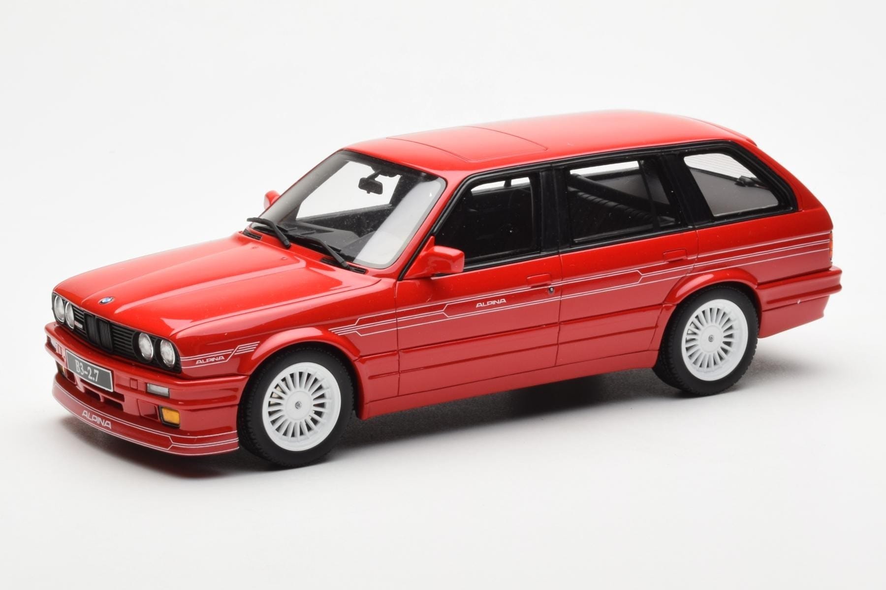 BMW Alpina B3 2.7 E30 Touring Roșu Otto 1:18 OT366 Rășină