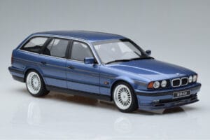 BMW Alpina B10 E34 4.0 Touring Albastru Otto 1:18 OT944 Rășină - imaginea 4 din 6