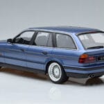 BMW Alpina B10 E34 4.0 Touring Albastru Otto 1:18 OT944 Rășină - image 5 of 6