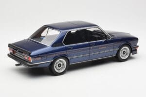 BMW Alpina B7S E12 Turbo Dark Sapphire Albastru Metalizat Otto 1:18 OT640 Rășină - imaginea 2 din 6