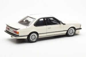 BMW M635 CSi E24 Alb Dealer Edition AUTOart 1:18 80430145829 Metal - imaginea 3 din 8