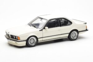 BMW M635 CSi E24 Alb Dealer Edition AUTOart 1:18 80430145829