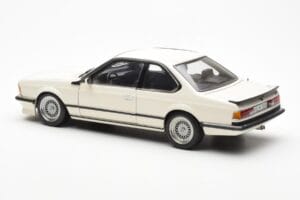 BMW M635 CSi E24 Alb Dealer Edition AUTOart 1:18 80430145829 Metal - imaginea 7 din 8