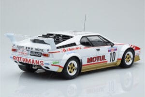 BMW M1 Motul #10 B. Darniche / A. Mahe Rally Tour de Corse 1982 IXO 1:18 18RMC114 Metal - imaginea 2 din 6