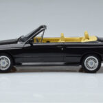 BMW M3 E30 Cabriolet Negru Otto 1:18 - image 3 of 6