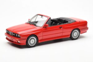 BMW M3 E30 Cabriolet Roșu Otto 1:18 OT077
