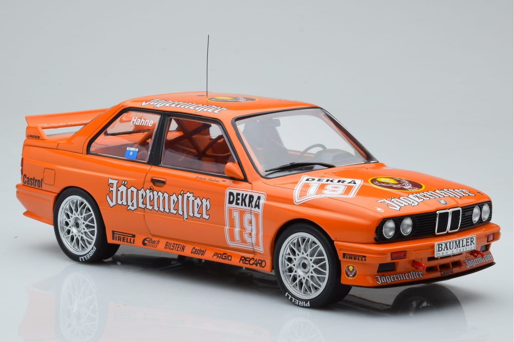 BMW M3 E30 Jagermeister #19 A. Hahne DTM Nurburgring 1992 IXO 1:18 18RMC082A Metal - imaginea 4 din 6