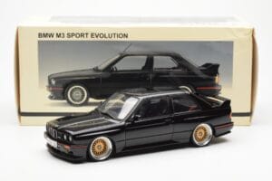 BMW M3 E30 Sport Evolution Negru Custom Wheels AUTOart 1:18 70562 Metal - imaginea 8 din 8