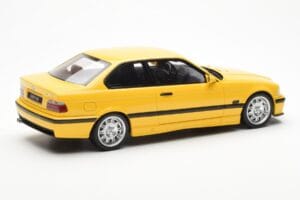 BMW M3 E36 Galben Otto 1:18 OT666 Rășină - imaginea 2 din 6