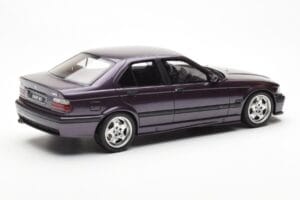 BMW M3 E36 Violet Otto 1:18 OT307 Rășină - imaginea 2 din 6