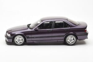 BMW M3 E36 Violet Otto 1:18 OT307 Rășină - imaginea 3 din 6