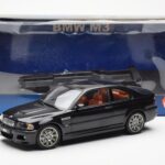 BMW M3 E46 Negru AUTOart 1:18 - image 8 of 8