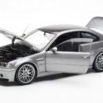 BMW M3 E46 CSL Gri Kyosho 1:18 - image 2 of 8
