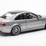 BMW M3 E46 CSL Gri Kyosho 1:18 - image 3 of 8