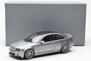BMW M3 E46 CSL Gri Kyosho 1:18 80430302734 Metal - imaginea 8 din 8