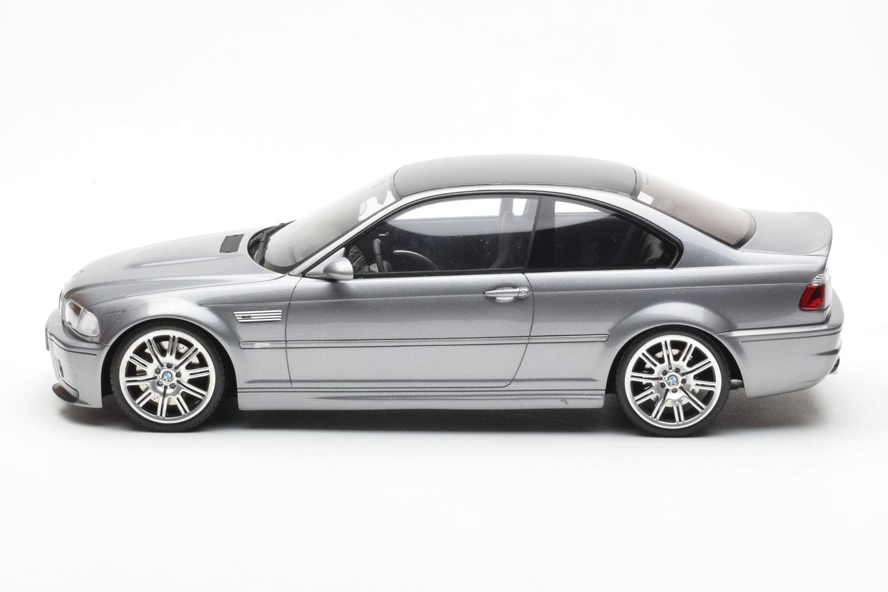 BMW M3 E46 CSL M Rims Silver Gri Metallic Otto 1:18 OT177B Rășină - imaginea 3 din 6