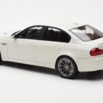 BMW M3 E90 Sedan Alb GT Spirit 1:18 - image 5 of 6