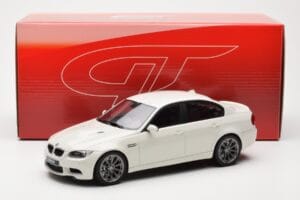 BMW M3 E90 Sedan Alb GT Spirit 1:18 GT053 Rășină - imaginea 6 din 6