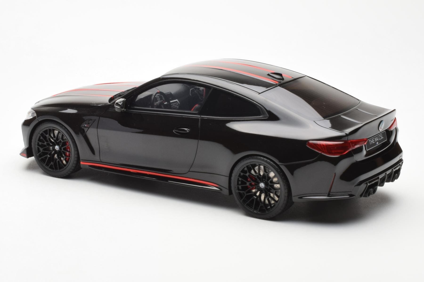 BMW M4 G82 CSL Sapphire Negru GT Spirit 1:18 GT904 Rășină - imaginea 5 din 6