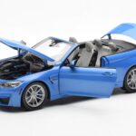 BMW M4 F83 Cabriolet Yas Marina Albastru Paragon 1:18 - image 2 of 8