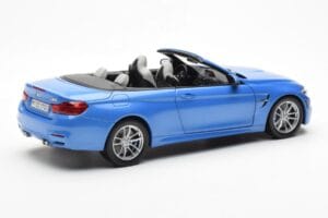 BMW M4 F83 Cabriolet Yas Marina Albastru Paragon 1:18 80432339612 Metal - imaginea 3 din 8