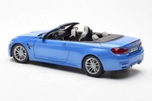 BMW M4 F83 Cabriolet Yas Marina Albastru Paragon 1:18 80432339612 Metal - imaginea 7 din 8