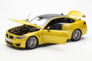 BMW M4 F82 Austin Galben Metallic Paragon 1:18 80432339606 Metal - imaginea 2 din 8