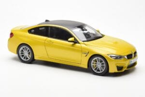 BMW M4 F82 Austin Galben Metallic Paragon 1:18 80432339606 Metal - imaginea 6 din 8