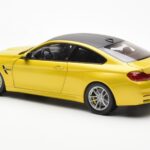 BMW M4 F82 Austin Galben Metallic Paragon 1:18 - image 7 of 8