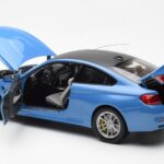 BMW M4 F82 Yas Marina Albastru Paragon 1:18 PA-97102 - image 5 of 8