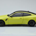 BMW M4 G82 Galben Ediție Dealer Minichamps 1:18 - image 4 of 8