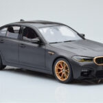 BMW M5 CS F90 Frozen Brands Hatch Gri GT Spirit 1:18 - image 3 of 5
