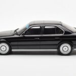BMW M5 E34 Negru Otto 1:18 - image 3 of 6