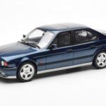 BMW M5 E34 Albastru Metallic Otto 1:18