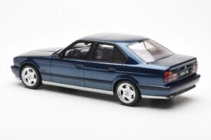 BMW M5 E34 Albastru Metallic Otto 1:18 OT576 Rășină - imaginea 5 din 6