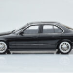 BMW M5 E34 Hartge Negru Otto 1:18 - image 3 of 6