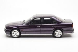 BMW M5 E34 Violet Otto 1:18 OT106 Rășină - imaginea 3 din 6