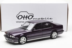 BMW M5 E34 Violet Otto 1:18 OT106 Rășină - imaginea 6 din 6