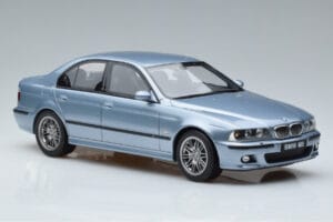 BMW M5 E39 Silverwater Albastru Otto 1:18 OT554 Rășină - imaginea 4 din 6