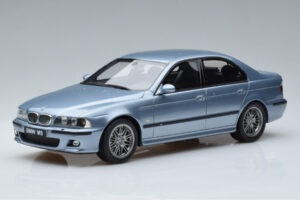 BMW M5 E39 Silverwater Albastru Otto 1:18