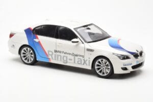 BMW M5 E60 Ring Taxi Nurburgring Kyosho 1:18 08593RT Metal - imaginea 6 din 8