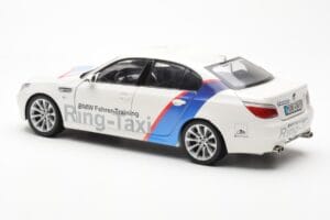 BMW M5 E60 Ring Taxi Nurburgring Kyosho 1:18 08593RT Metal - imaginea 7 din 8
