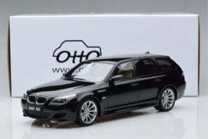 BMW M5 E61 Touring Negru Otto 1:18 OT1020 Rășină - imaginea 6 din 6