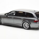 BMW M5 E61 Touring Gri Otto 1:18 - image 5 of 6