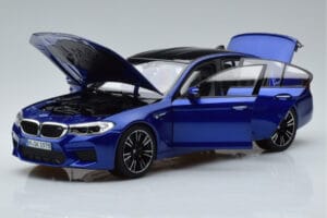 BMW M5 F90 Marina Bay Albastru Norev 1:18 80432454783 Metal - imaginea 2 din 7